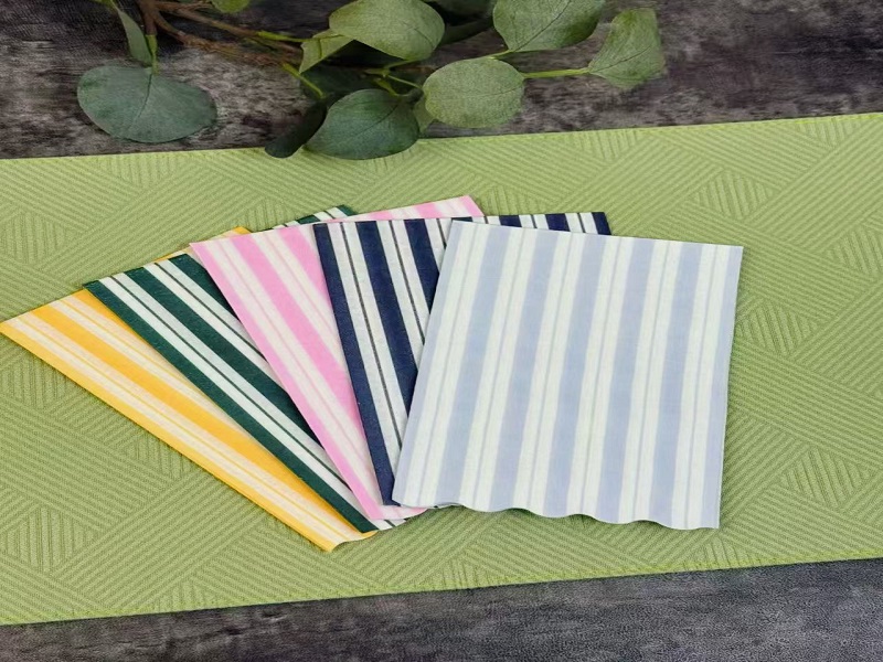 Hvordan vælger man udstansede servietter af høj kvalitet: Materiale, tykkelse og designtips?